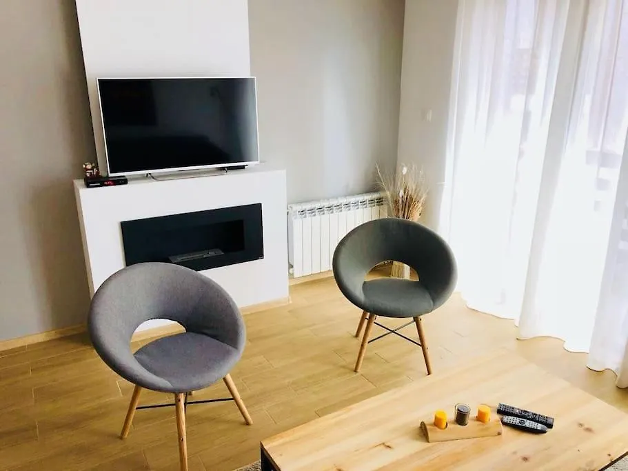 2 Bed Apartment In Bansko Resort
